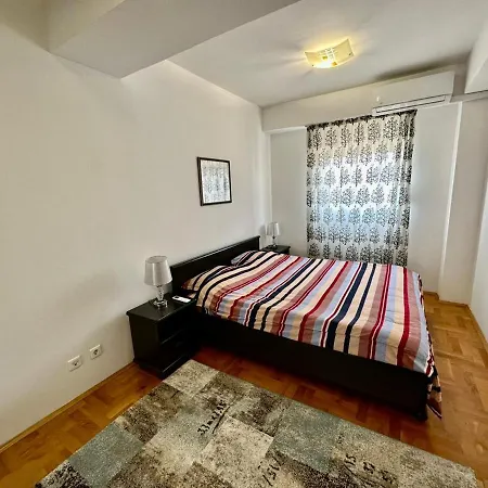 Two Bedroom City Mall * Podgorica